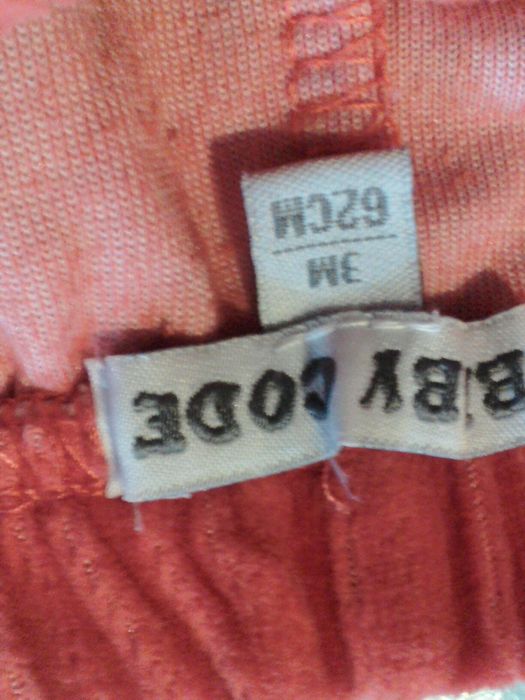 10. Komplet dwuczęściowy dziecięcy rozmiar 62