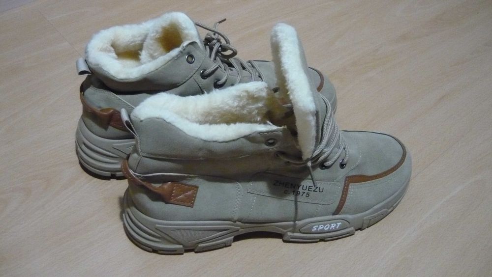 Nowe buty zimowe ocieplane rozmiar 48