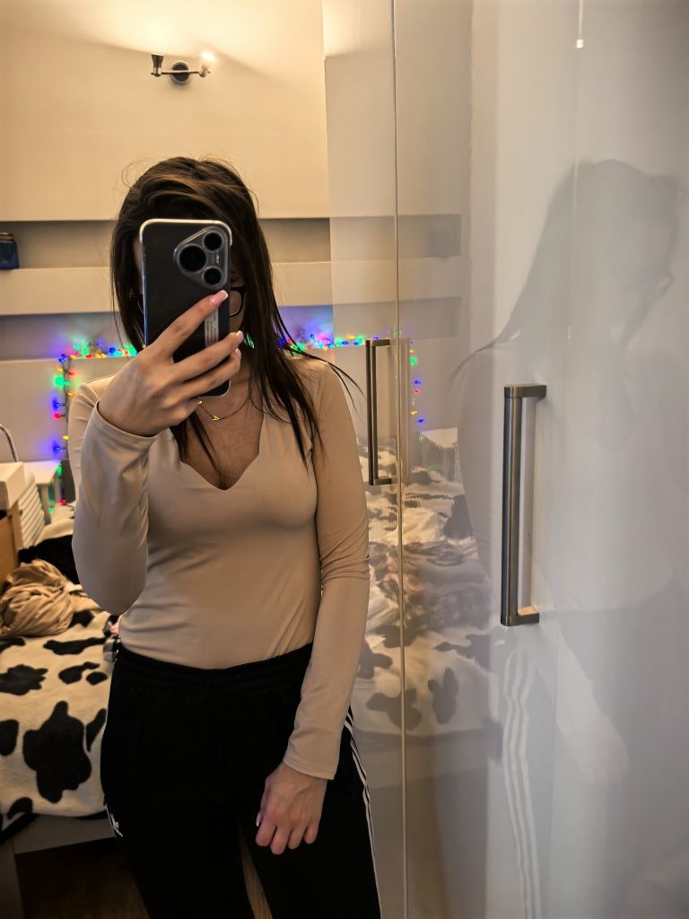 Body cieliste beżowe śliski materiał