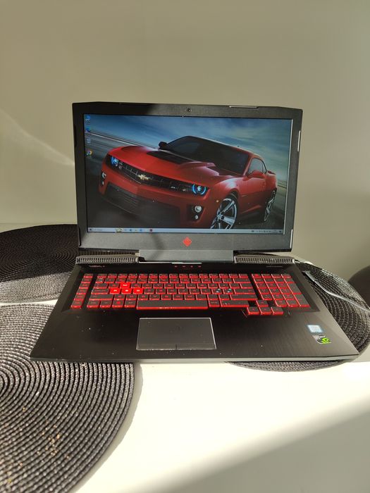 Ігровий ноутбук 17.3 HP omen / GTX 1050 /i5/8 ГБ/SSD 256/full HD