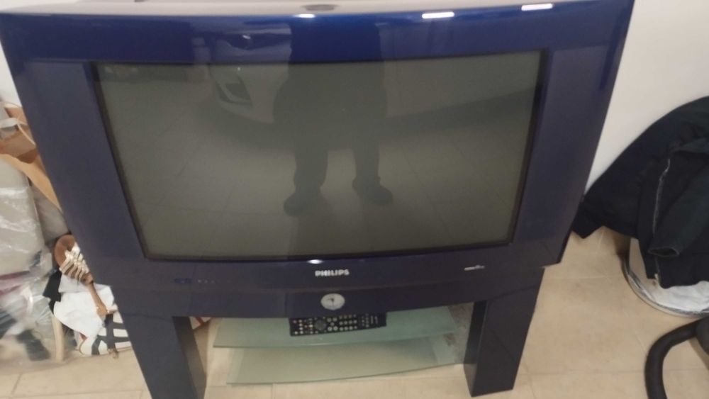 Televisão Philips 82 cm modelo muito raro