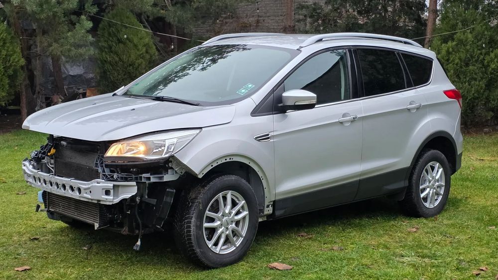 Ford Kuga TITANIUM-USZKODZONY z Niemiec! AUTOMAT! Klima-Alu-Nawigacja! F. Marża!