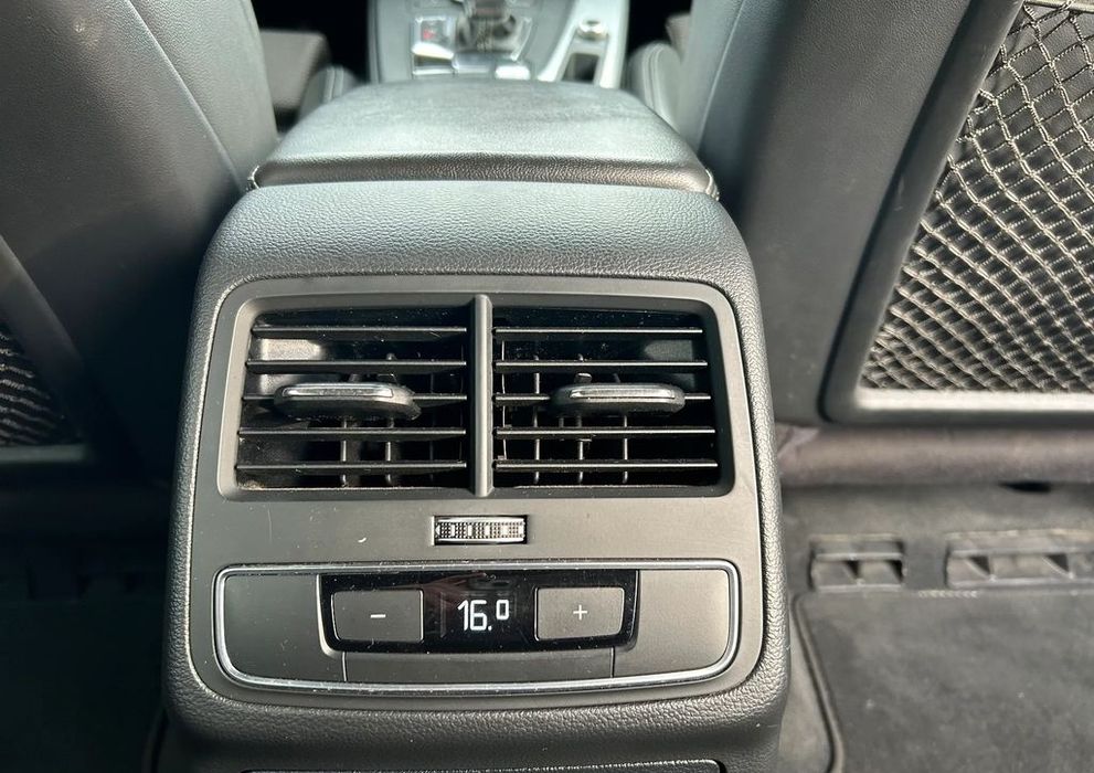 Audi A4 B9 2016 Quattro