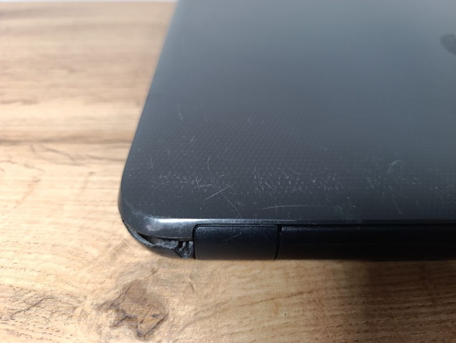 15'6 ноутбук HP/A6-7310/8GB Ram/SSD 128GB/Батарея  0%зносу/R4 Graphics