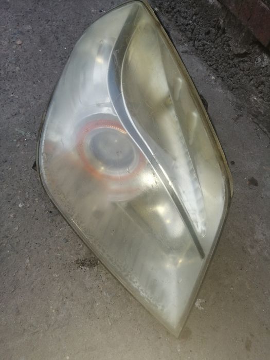 Фара джили мк 2 бу