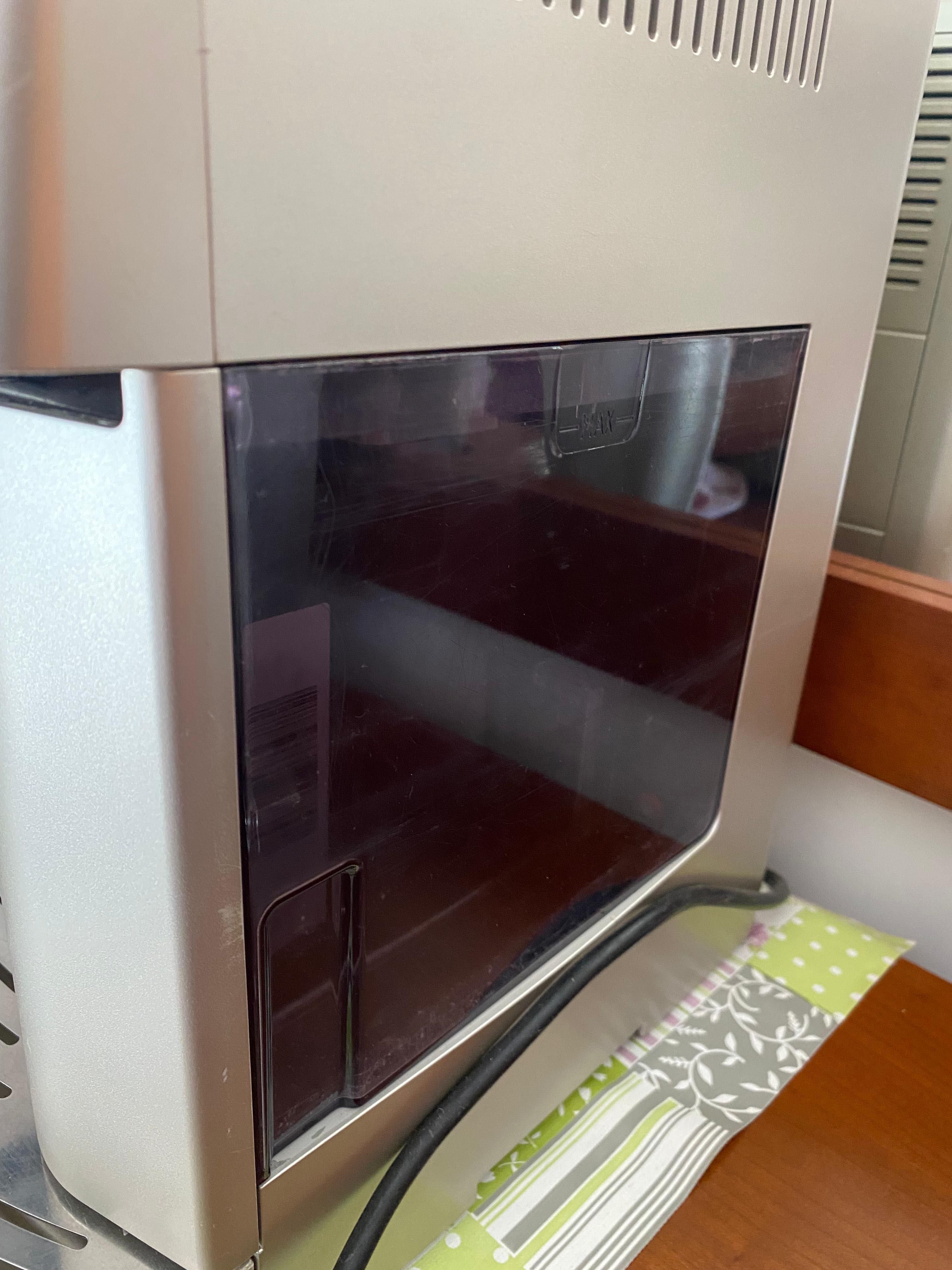 Máquina de café DeLonghi Magnifica Rapid Cappuccino