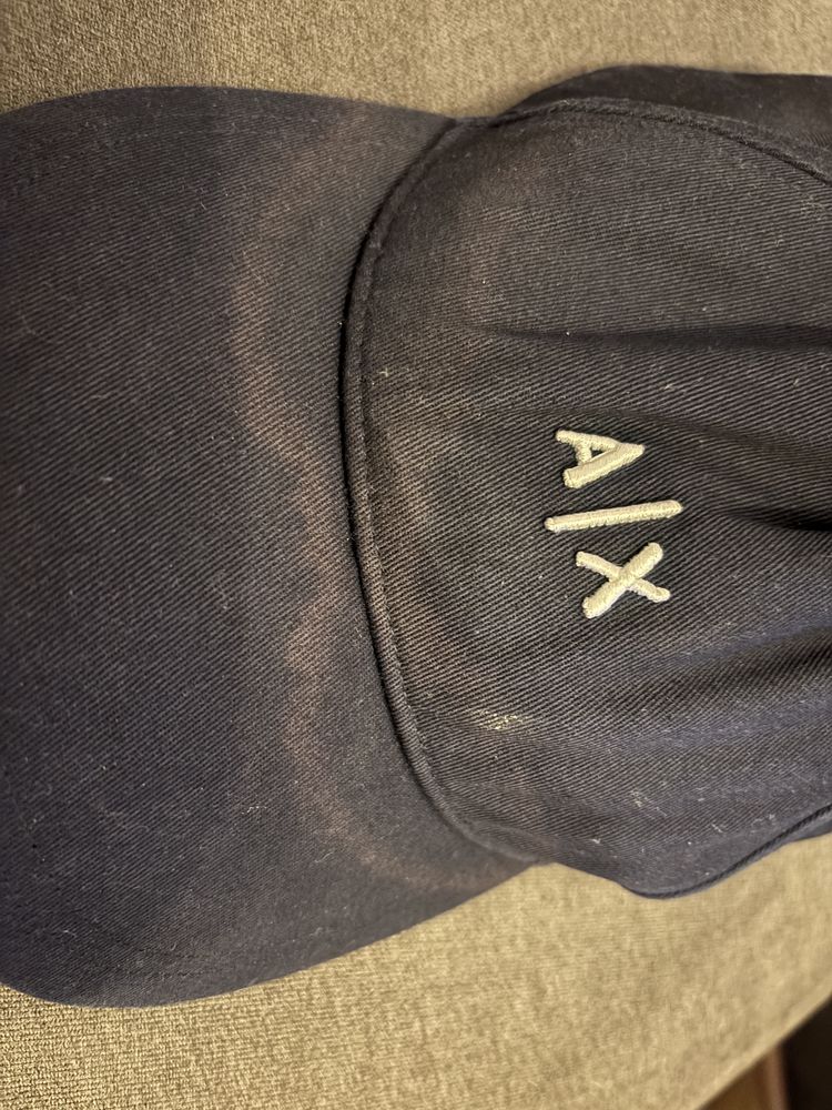 Czapka z dadzkiem Armani Exchange