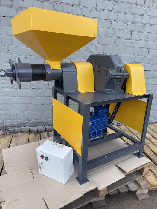 Маслопресс МП-120. Маслопрес холодного отжима , шнековий. Олійниця.