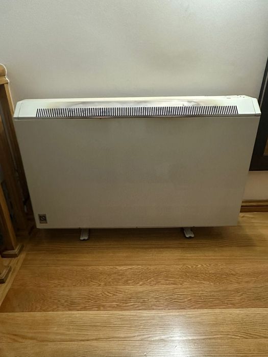 Aquecedor acumulador de calor