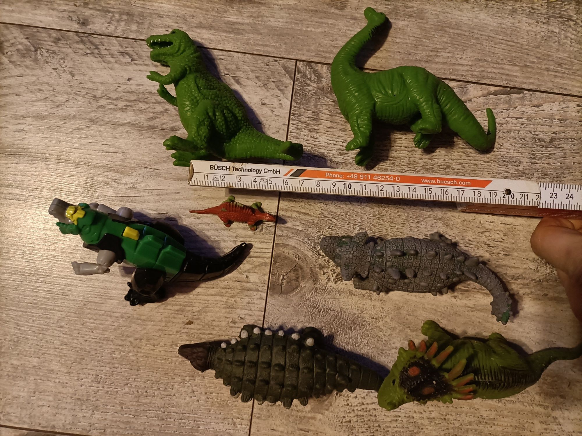 Zestaw dinozaurów gumowych rozciągliwych Godzilla