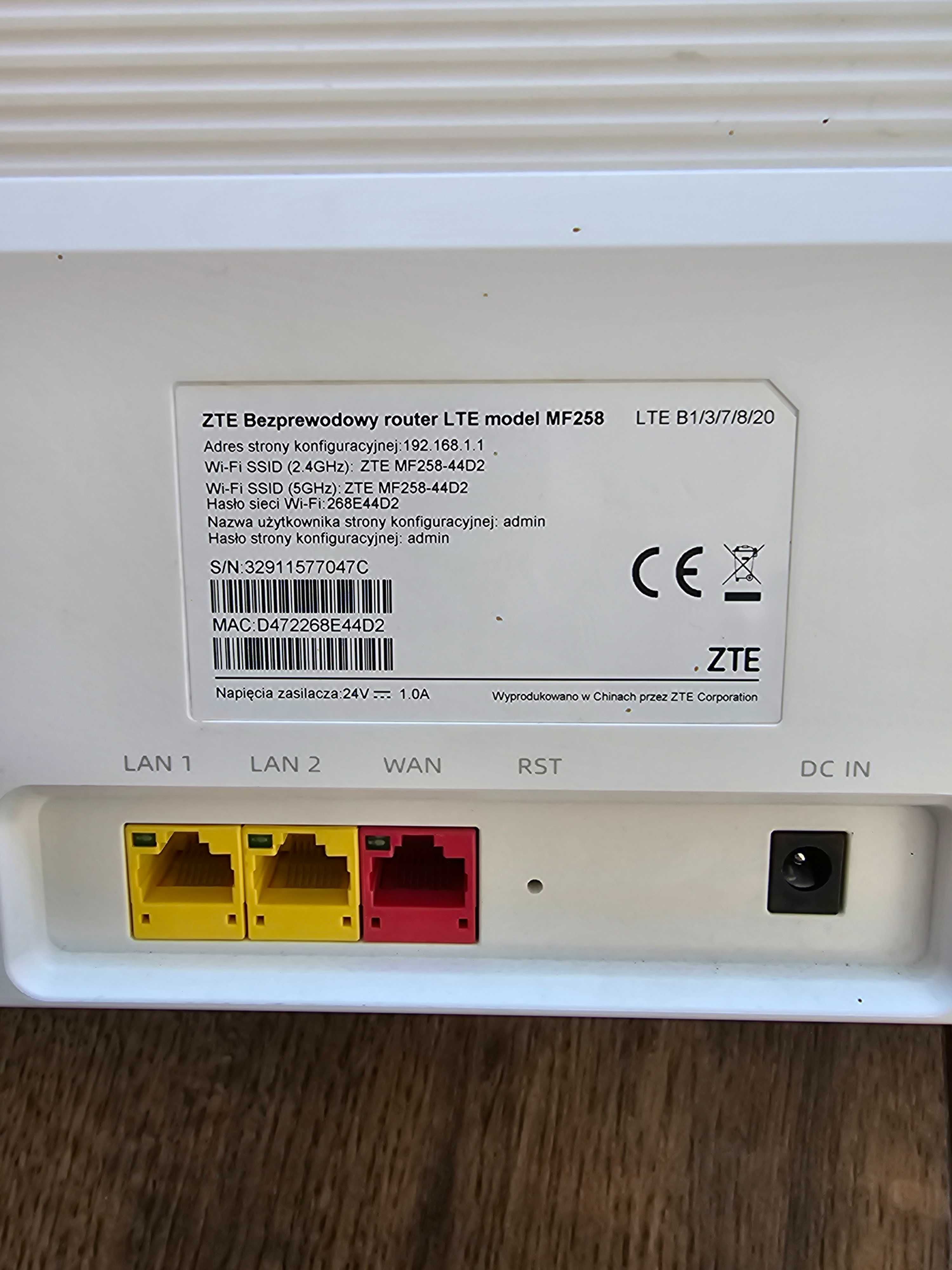 ZTE Zestaw ODU-IDU MF258 a/b/g/n/ac (LTE) 800Mbps
