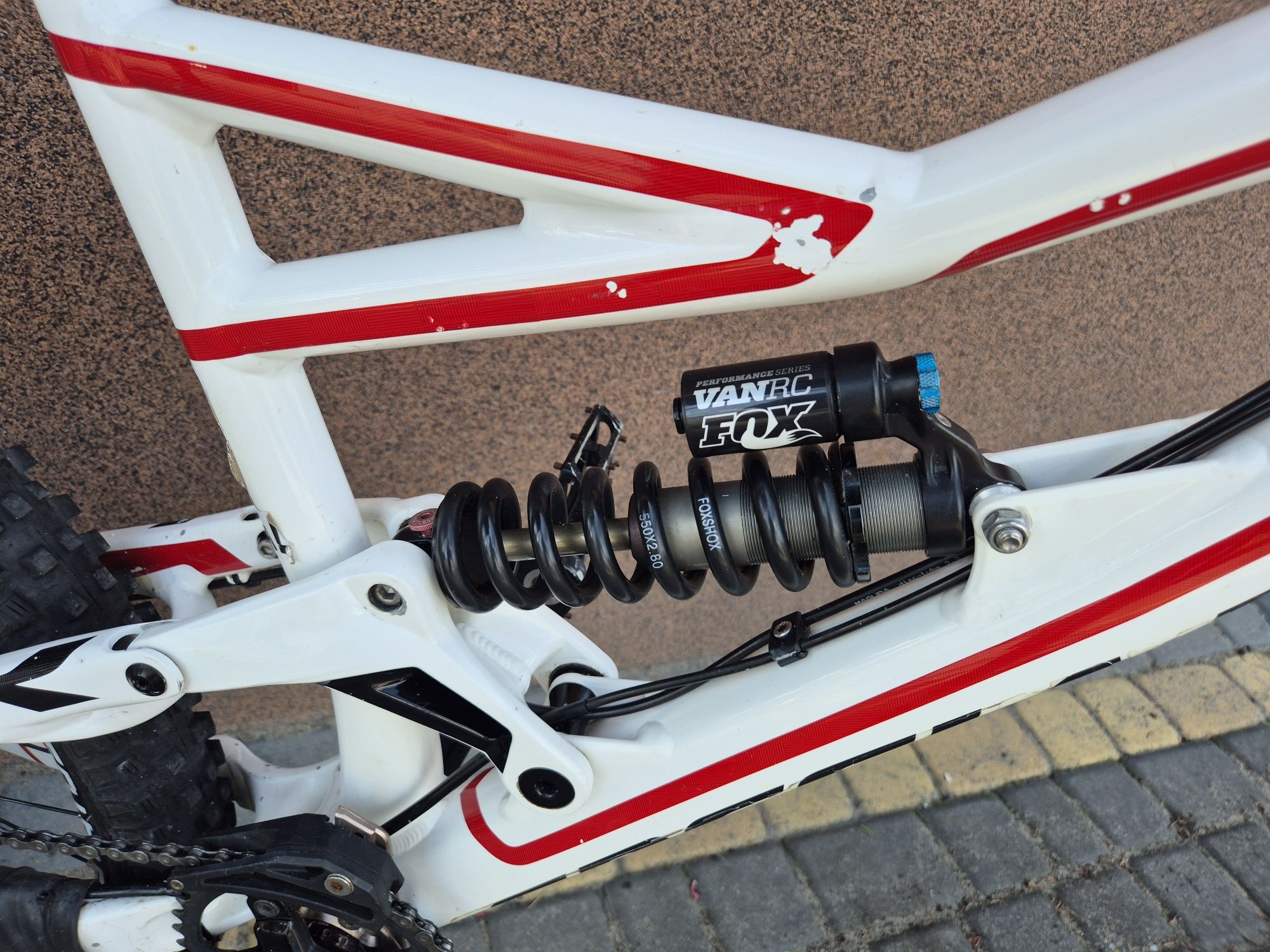 Specialized Status 2, L 26" (downhill, freeride, dh, fr)