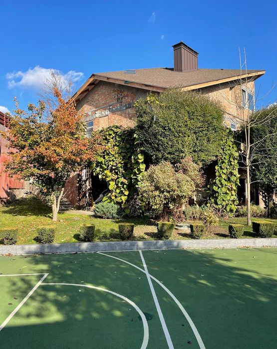 Авторський будинок відомого архітектора в 5км від Києва. 18 соток