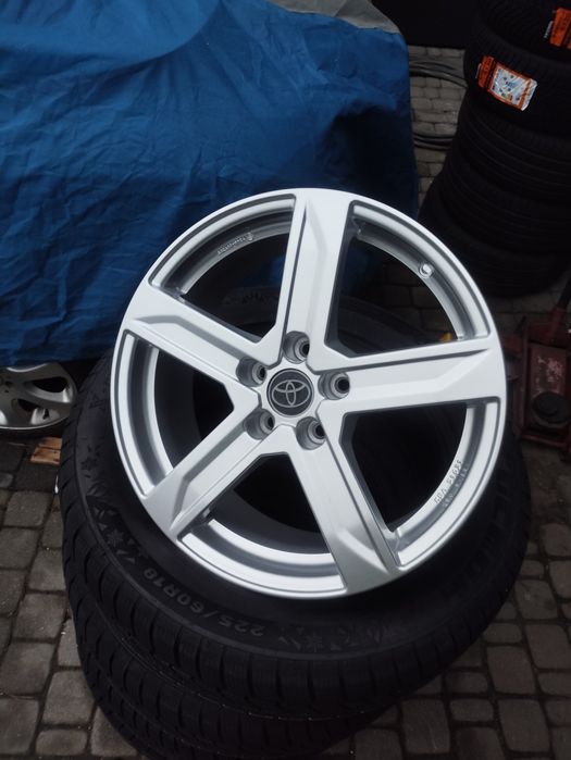 Nowe koła zimowe homologowane pod Toyota CH-R chr 225/50/18 z czujnik