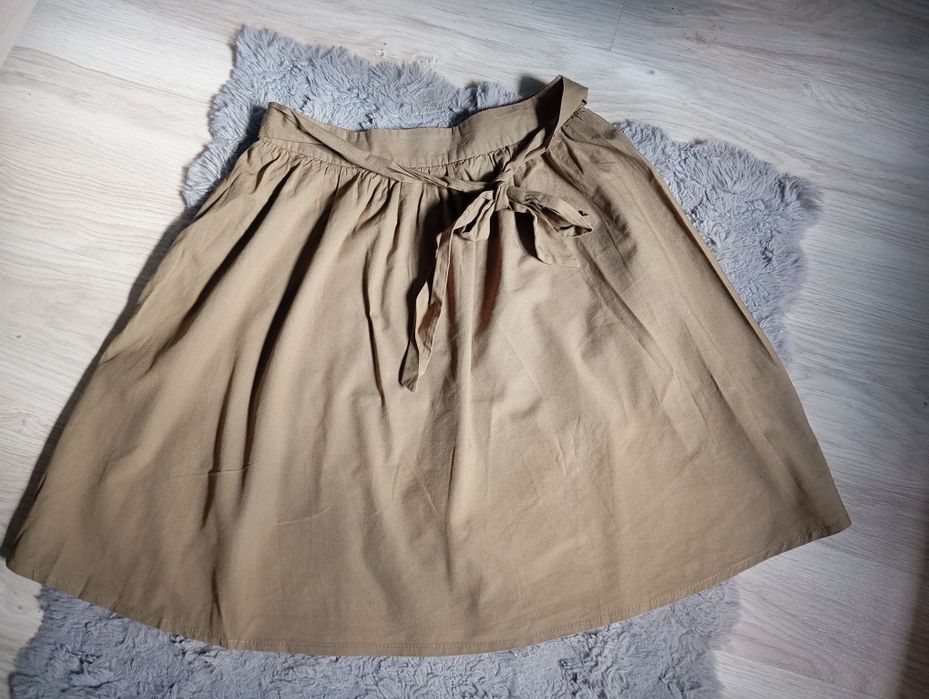 Spódniczka Mohito rozmiar S kolor khaki zielony