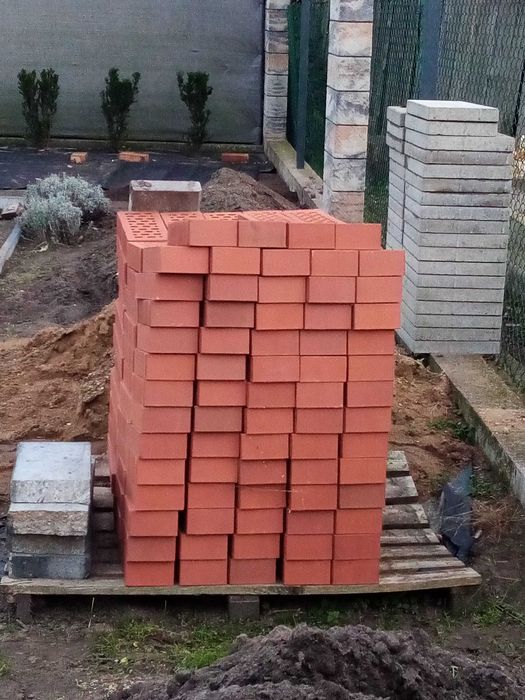 Cegła klinkierowa drążona Pomerania 25x12x6.5 cm