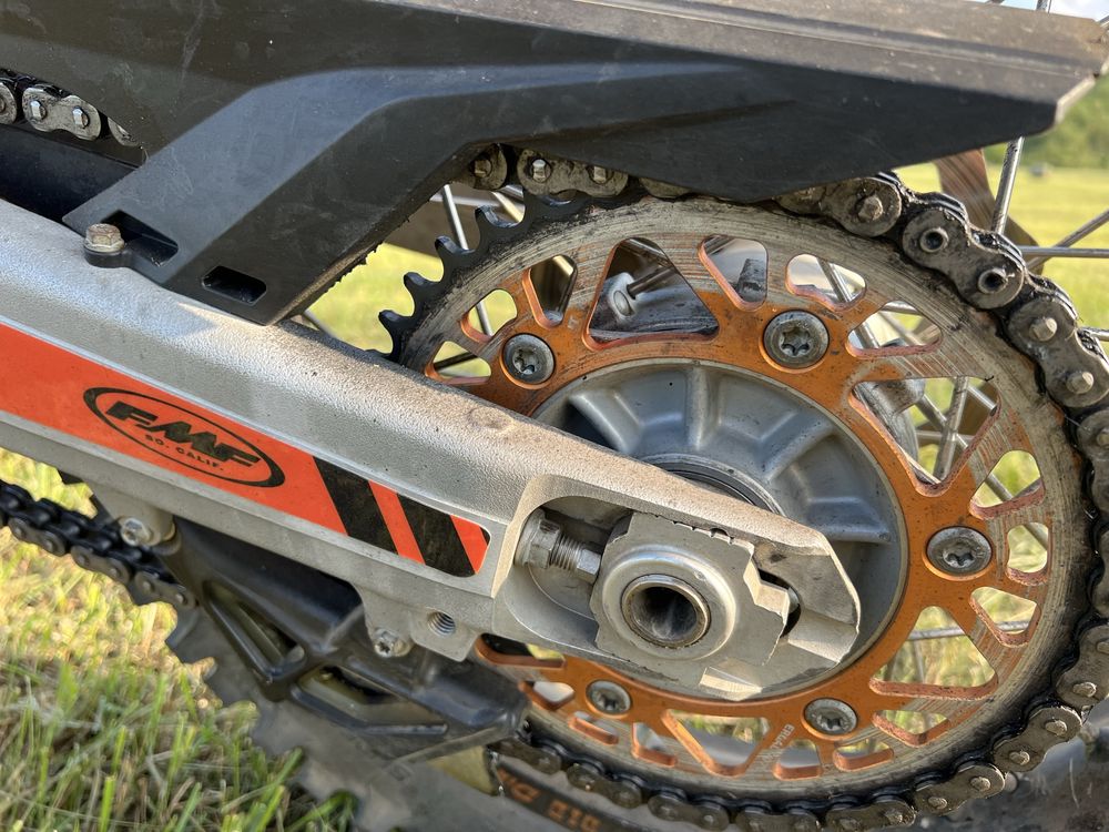 Motocykl enduro cross  KTM 690R 2013r