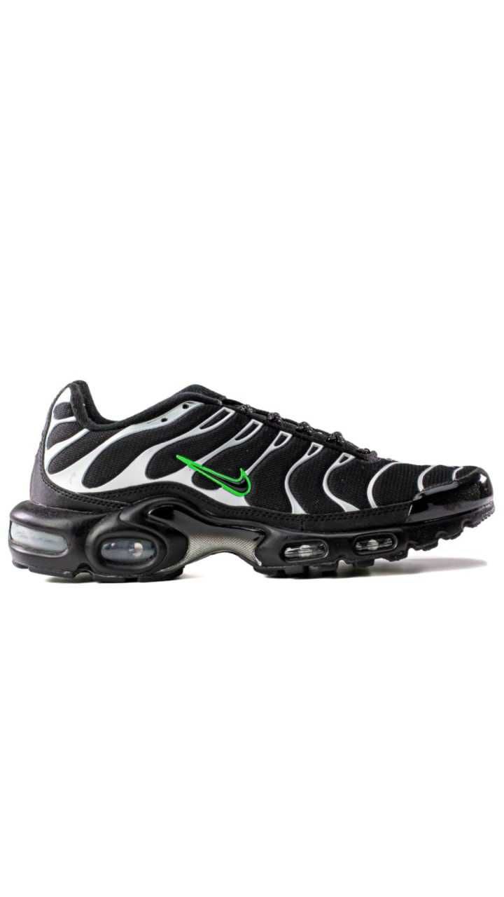 Кросівки кроссовки Nike Air Max Tn Plus Black Silver Green