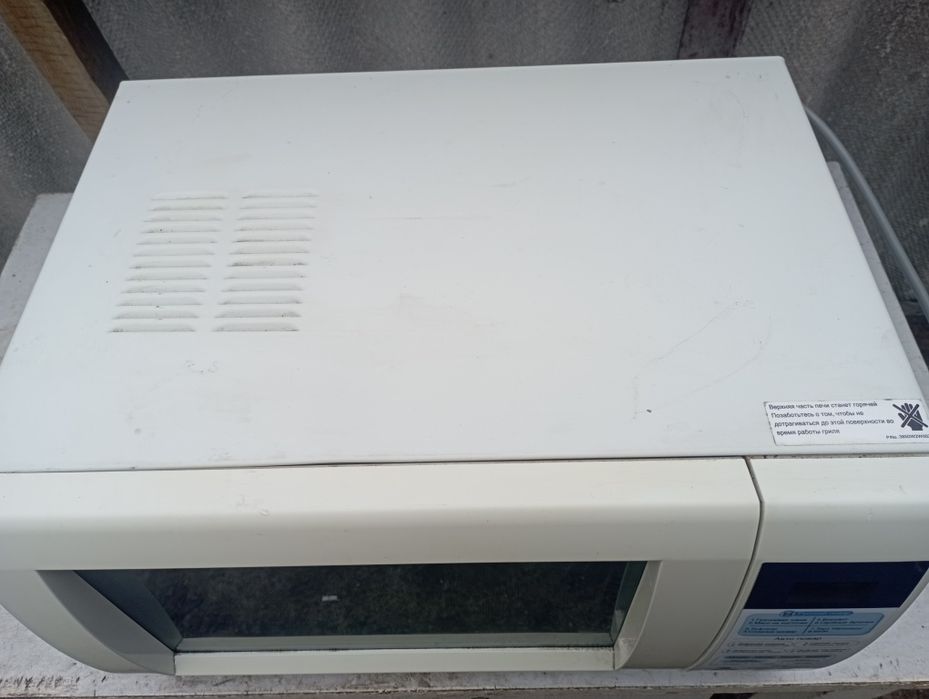 Продам микроволновку LG