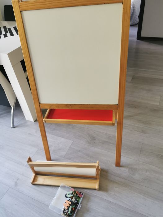 Tablica dla dzieci  ikea plus dodatki