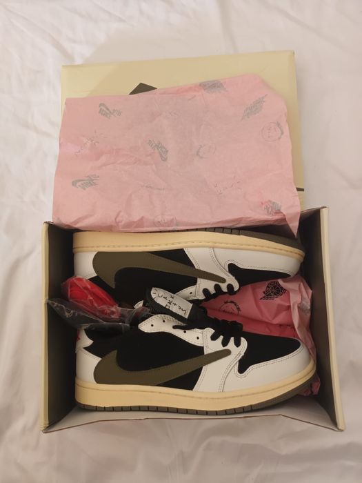Jordan x Travis Scott Olive 43/44