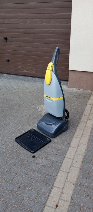 Nowa szorowarka, automat myjący lavor sprinter