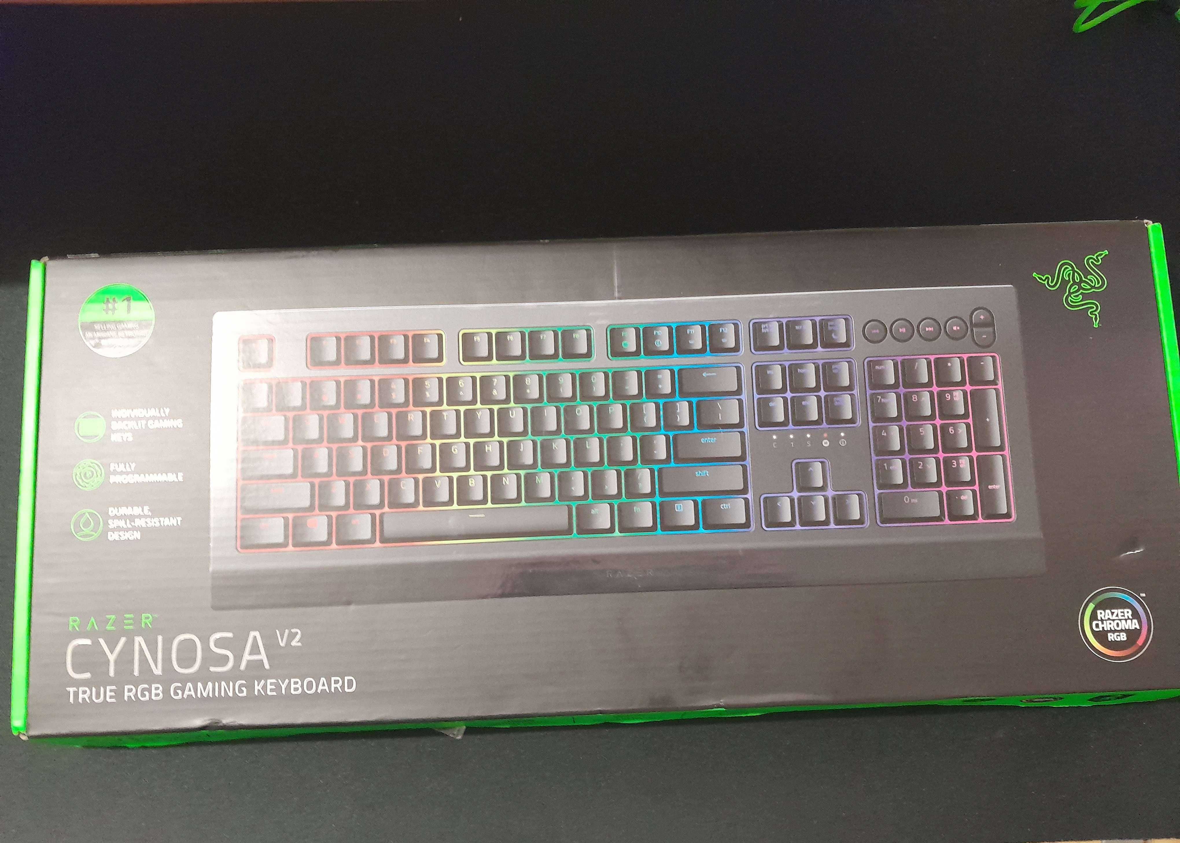 conjunto gaming da razer teclado e rato,ja nao tenho os fones