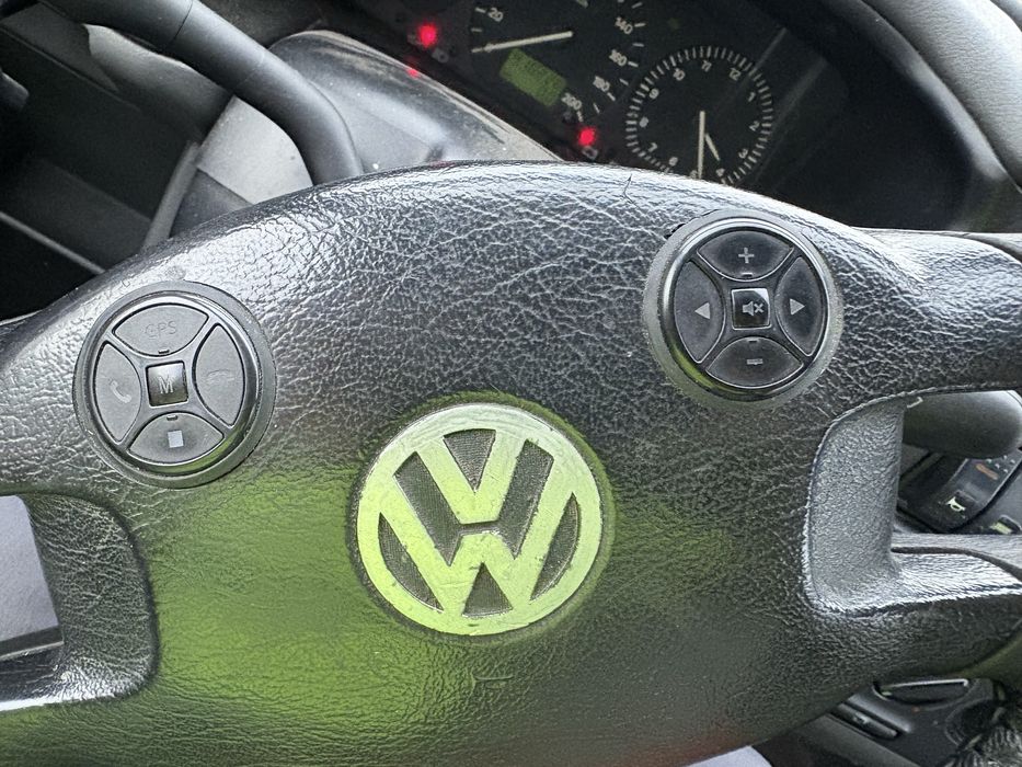 Vw t4 1.9 td  6-cio osobowy