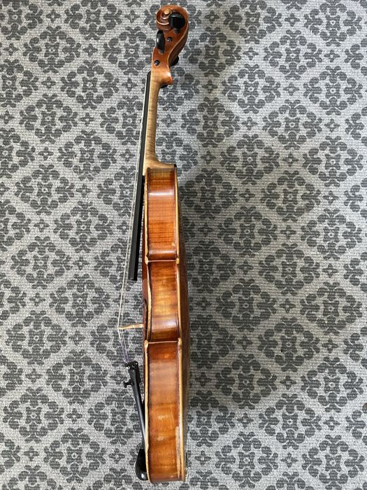 Скрипка Чеська для учнів та студентів