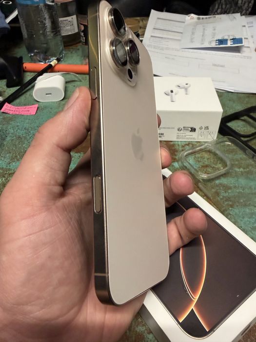 Jak nowe Apple iPhone 16 PRO MAX 512GB  98%