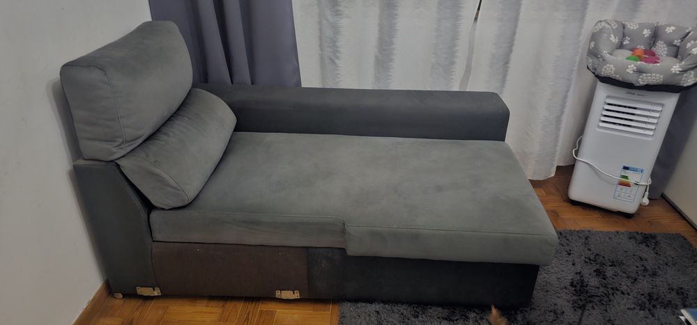 Chaise longue com arrumação