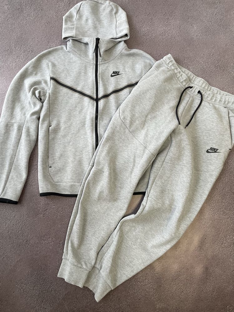 Костюм nike tech fleece  найк теч фліс