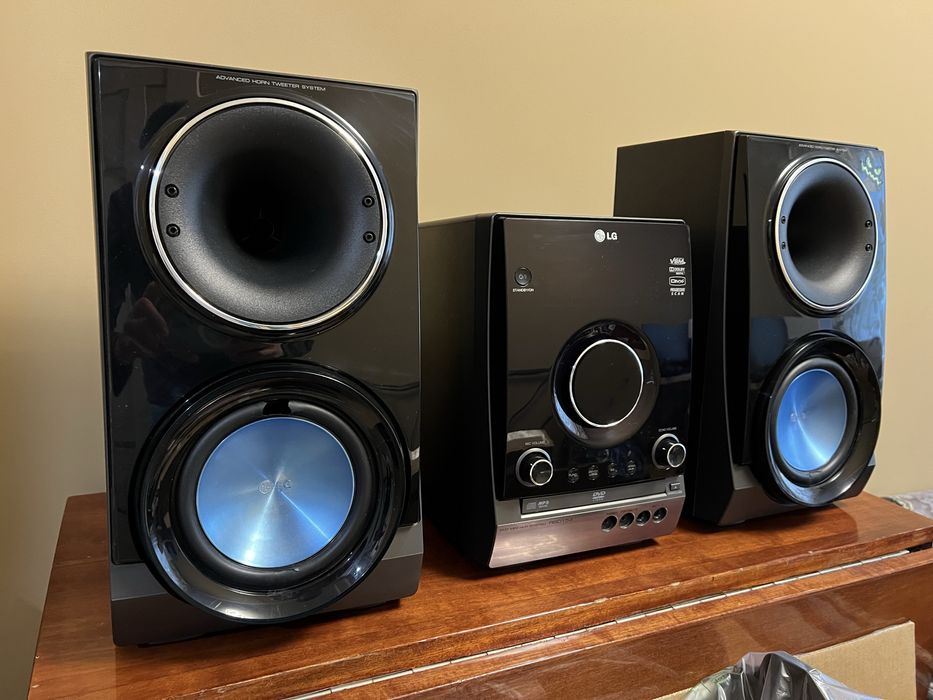 акустична система LG HiFi mini RBD154 (150w)