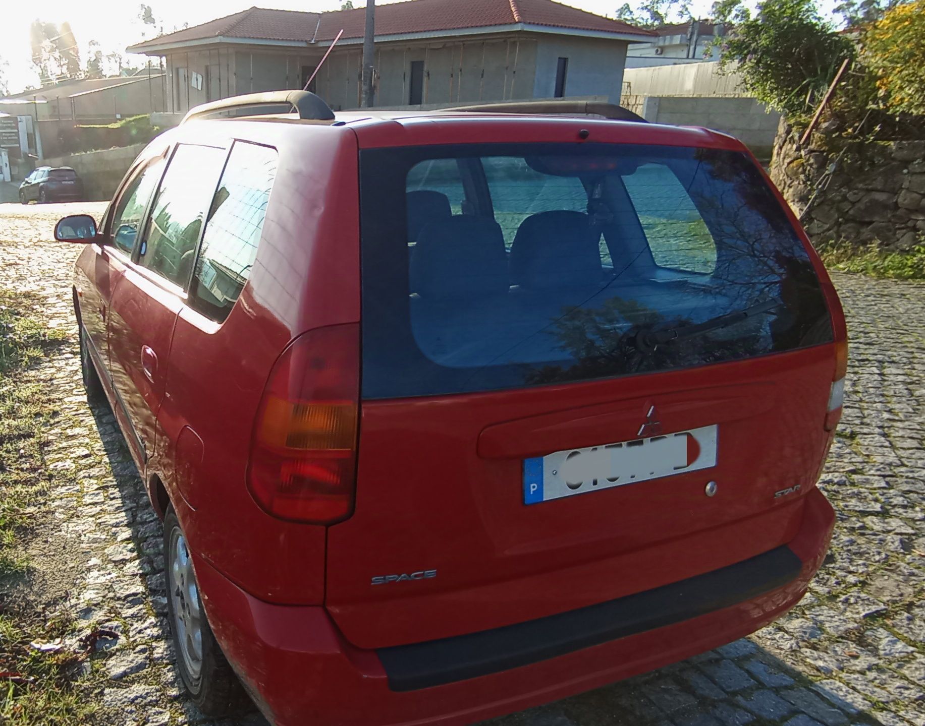 Mitsubishi space star