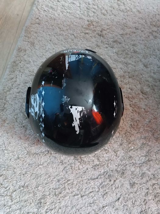 Продам шлем в нормальном состоянии