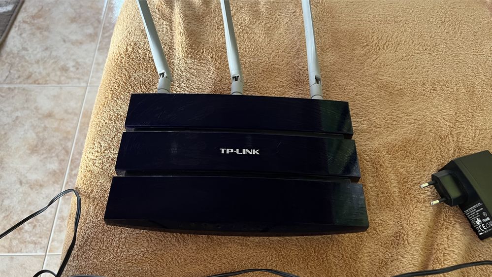 Router TP-LINK WR1043ND V2