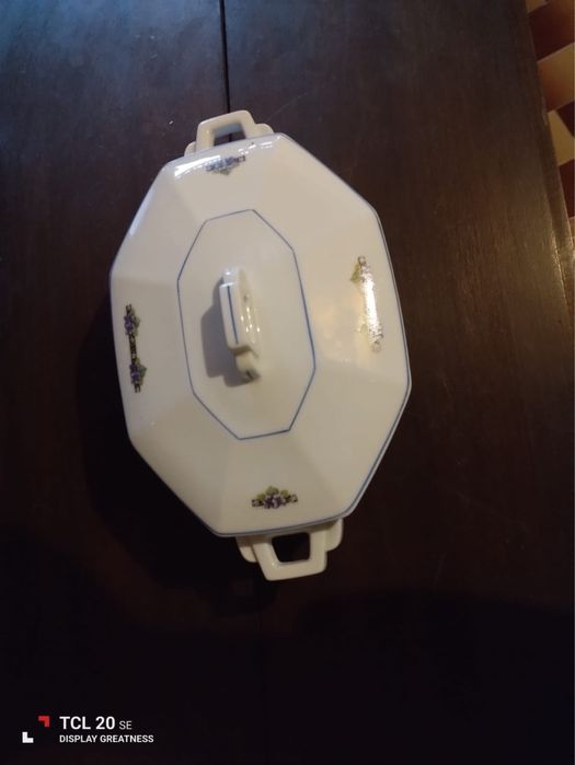 Terrina da marca Candal