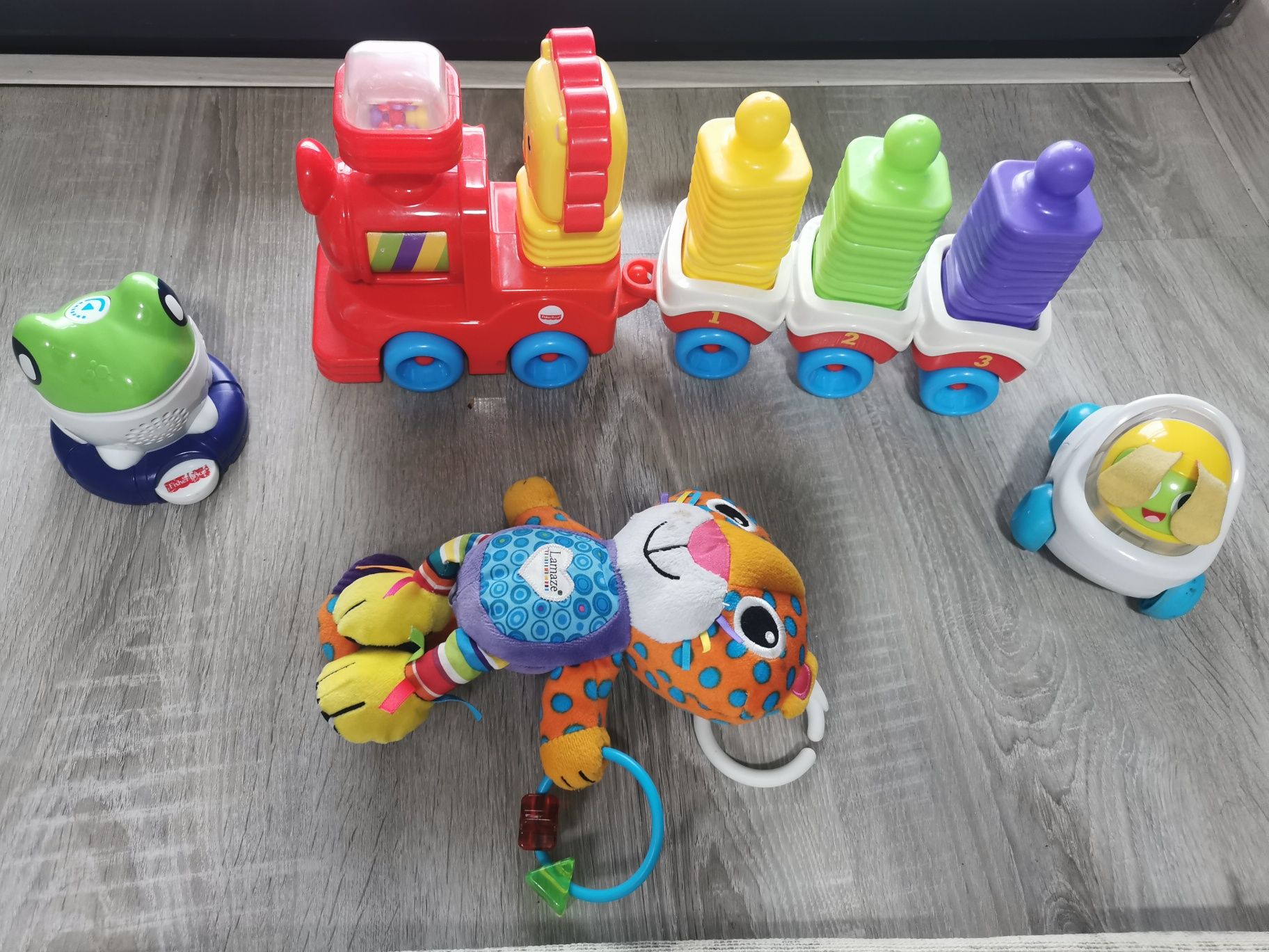 Pociąg Fisher price muzyczny samochodzik żabka lamaze tygrys