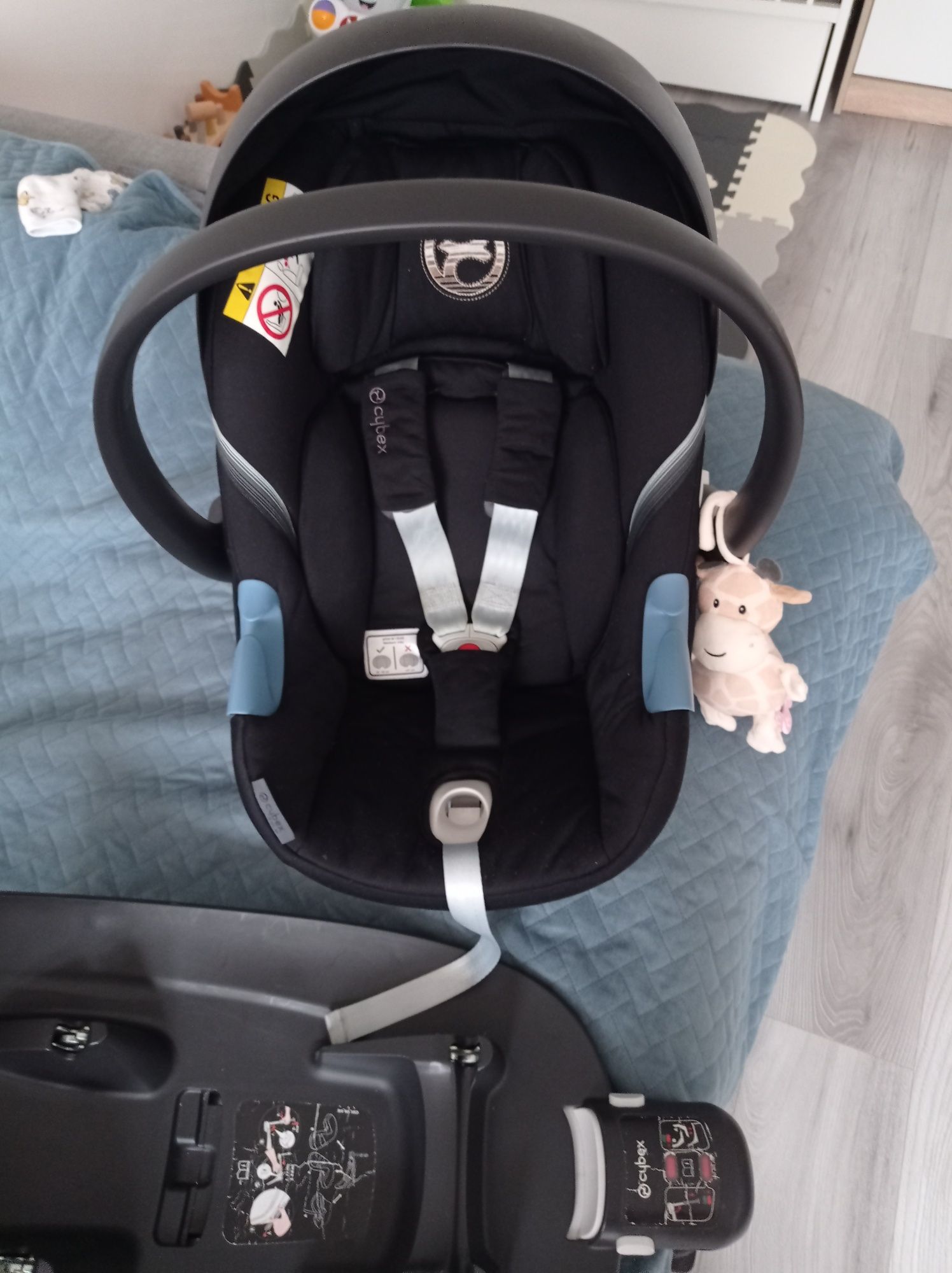 Nosidełko samochodowe Cybex 13kg + baza