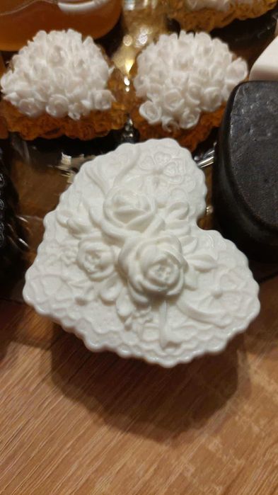 Mydełka bursztynowe