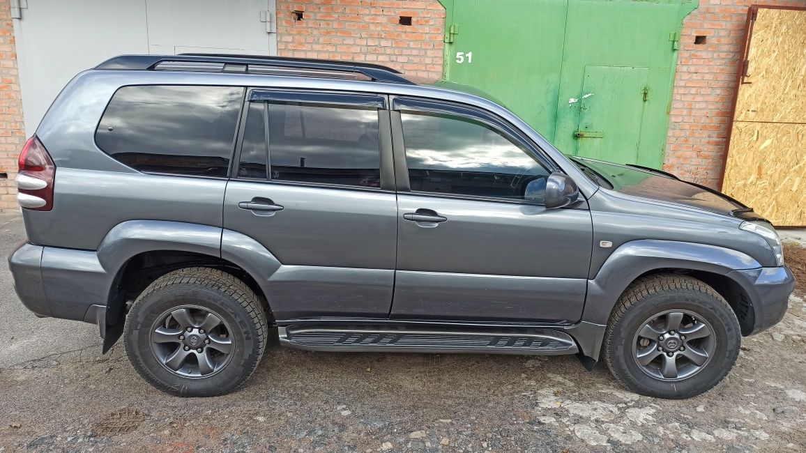 Toyota Land Cruiser Prado 120 4.0 2008