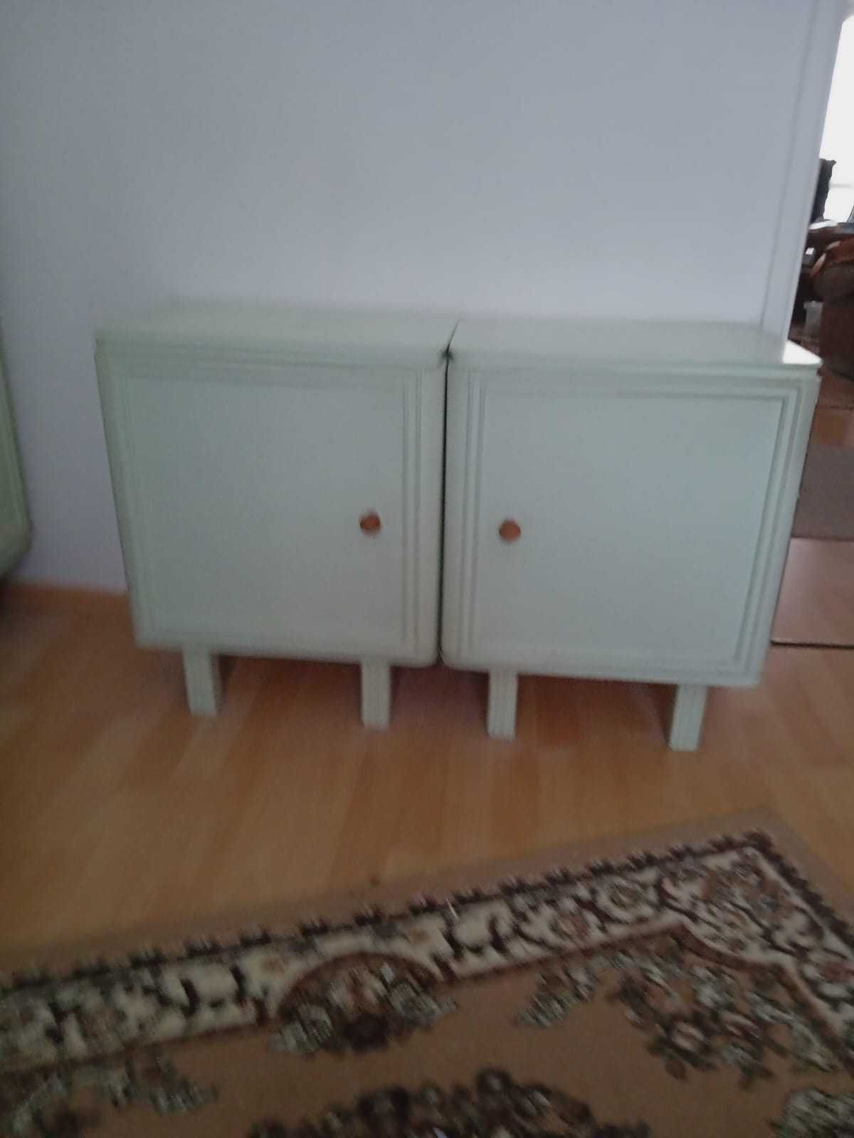 Meble drewniane sprzedam