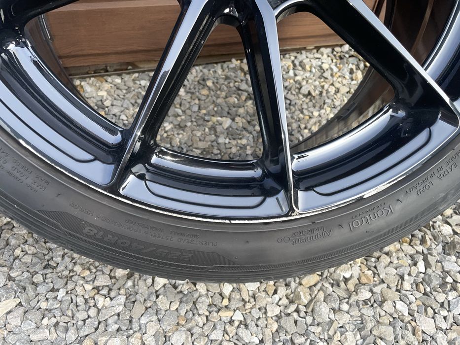 Felgi Japan Racing JR37 18x8j 5x114,3 ET45 225/40