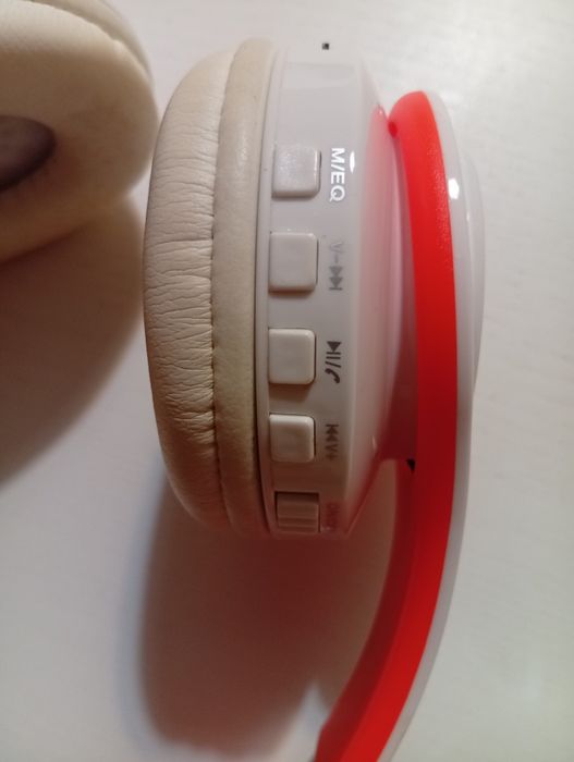 Phones sem fios (cartão micro SD)