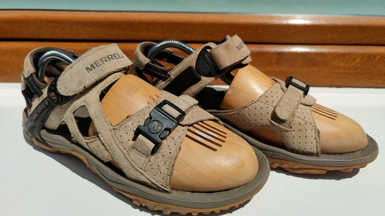 Трекінгові Сандалі Босоніжки Ecco  Keen Merrell Kahuna III J88800 42р