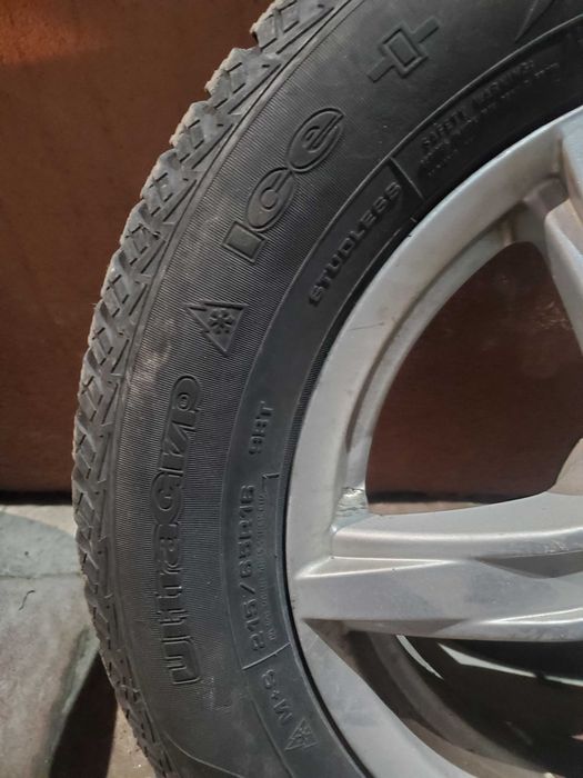 Гума зимова, комплект GoodYear UltraGrip Ice+ 215/65R16 98T