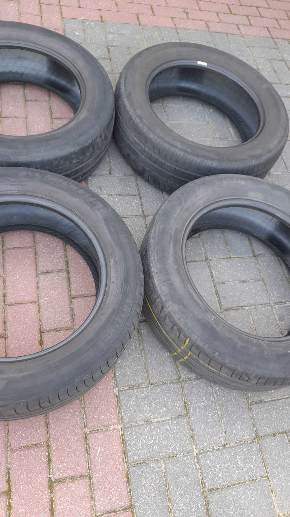 Opony Michelin 225/60 R18 4 szt.