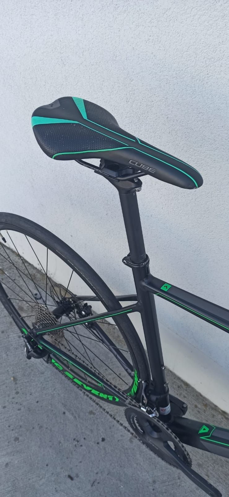 CUBE ATTAIN SL DISC, SHIMANO 105 (hydraulika/sztywne osie), Rozmiar 58