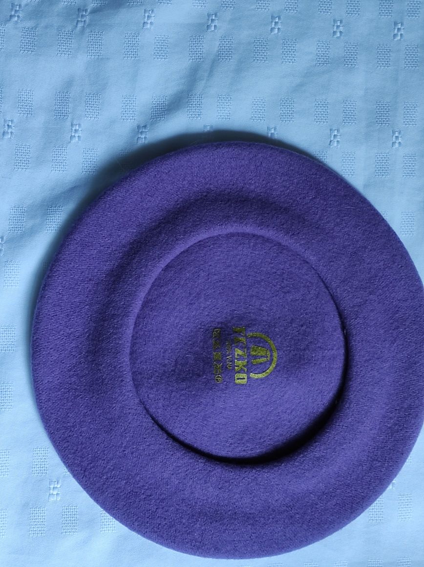 Damski wełniany beret Fezko