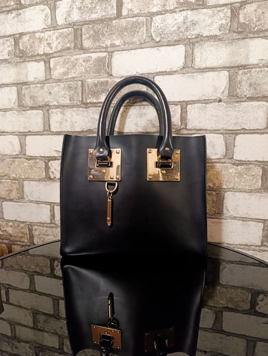 Шикарная сумочка Sophie Hulme